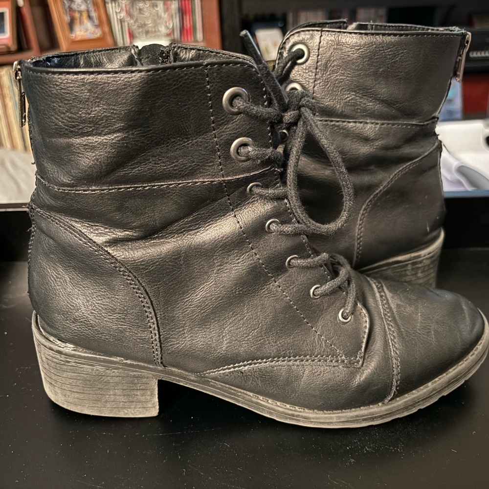 Black boots